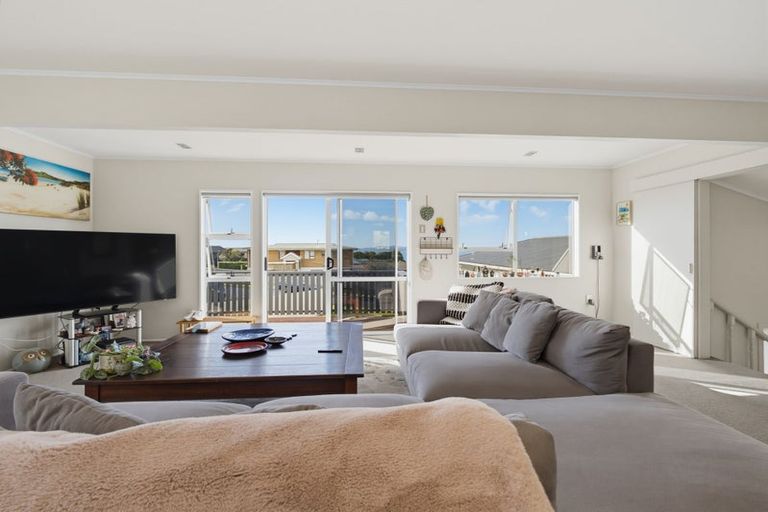 Photo of property in 3 Awatere Place, Snells Beach, 0920