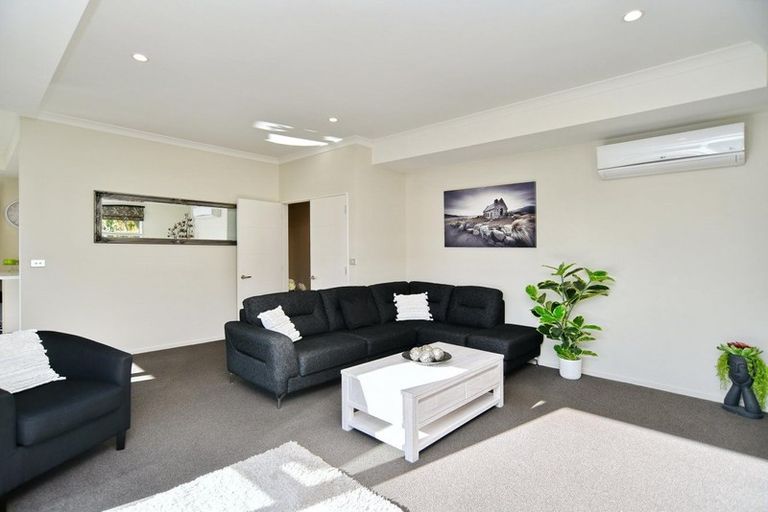 Photo of property in 65 Country Club Terrace, Northwood, Christchurch, 8051