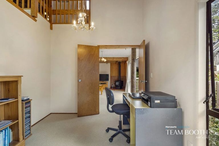 Photo of property in 1/139a Mokoia Road, Birkenhead, Auckland, 0626