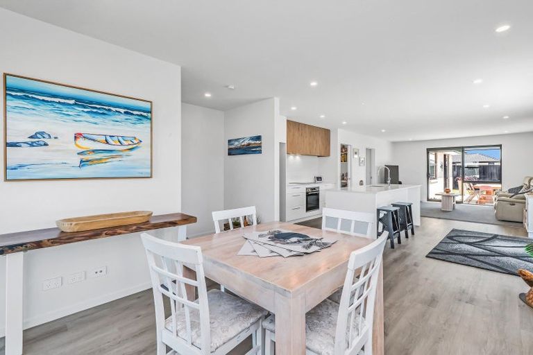 Photo of property in 9 Piwakawaka Place, Leeston, 7632