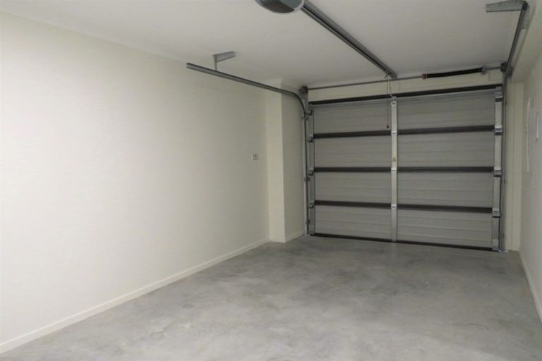 Photo of property in 465 Hobsonville Road, Hobsonville, Auckland, 0616