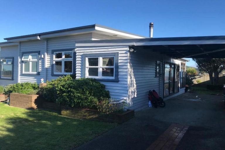 Photo of property in 5 Chapman Street, Johnsonville, Wellington, 6037