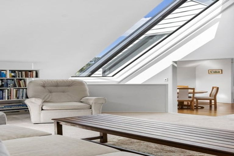 Photo of property in 2/31 Clifton Road, Herne Bay, Auckland, 1011