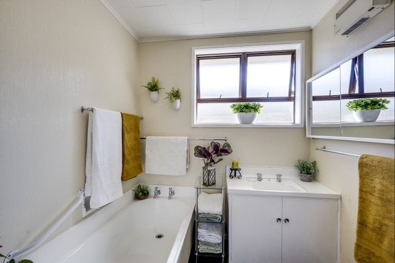 Photo of property in 204b Willowpark Road North, Hastings, 4122