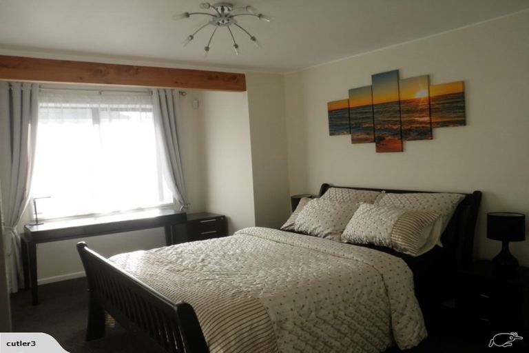 Photo of property in 1/52 Lochee Road, Upper Riccarton, Christchurch, 8041