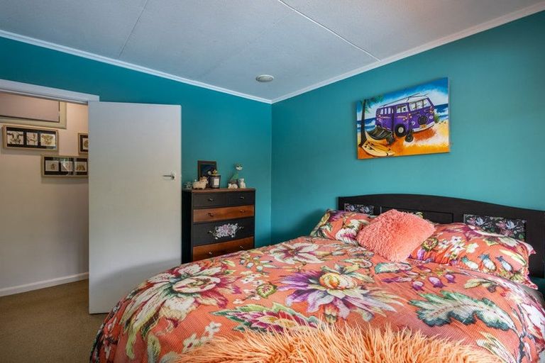 Photo of property in 124 Opouteke Road, Kaihu, 0379