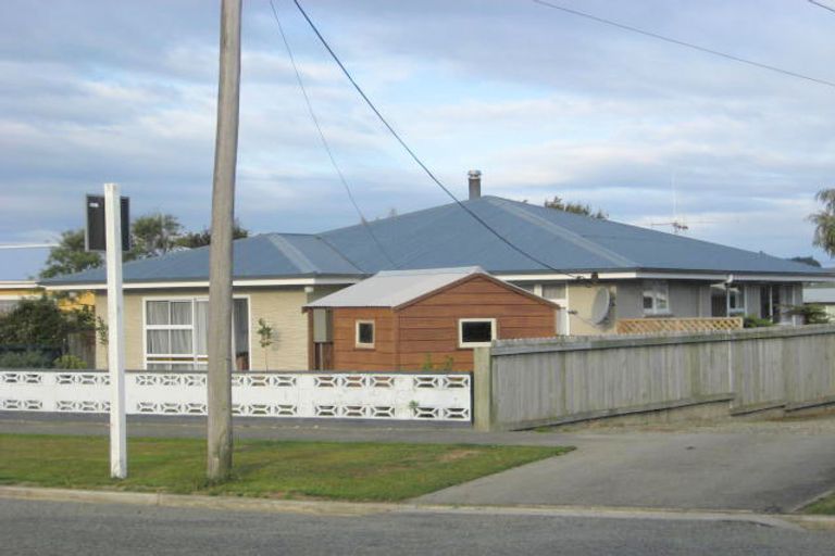 Photo of property in 51 Stuart Street, Holmes Hill, Oamaru, 9401