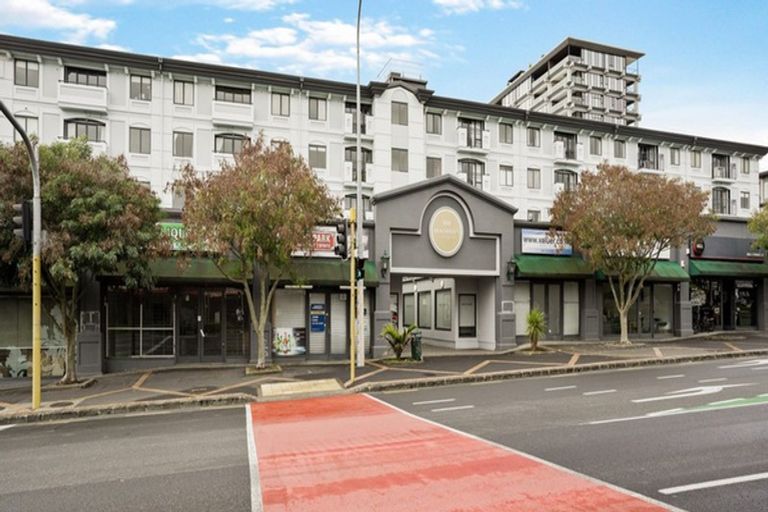 Photo of property in 2c/160 Symonds Street, Eden Terrace, Auckland, 1010
