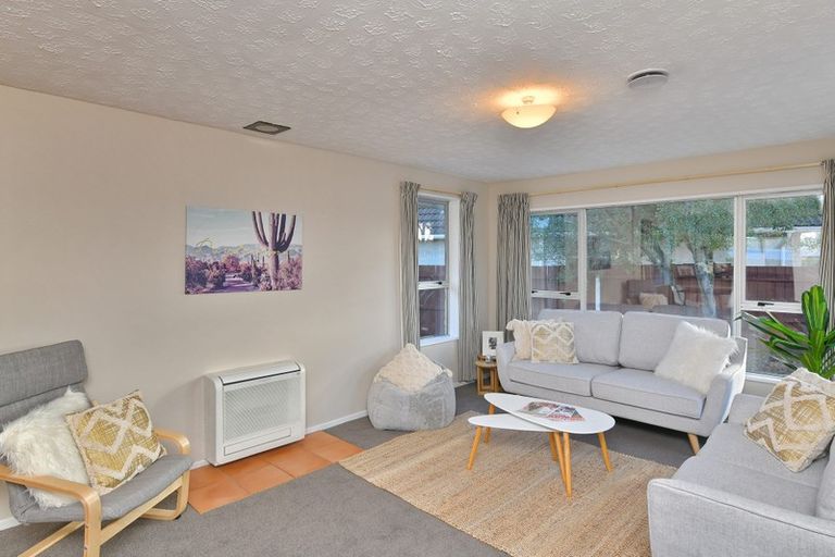 Photo of property in 49 Kildare Street, Northwood, Christchurch, 8051