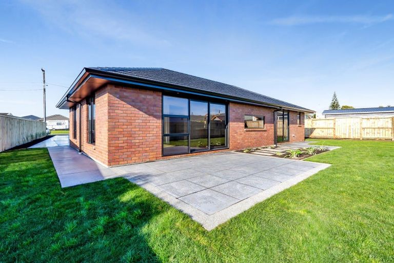 Photo of property in 5-7 Wills Road, Bell Block, New Plymouth, 4312