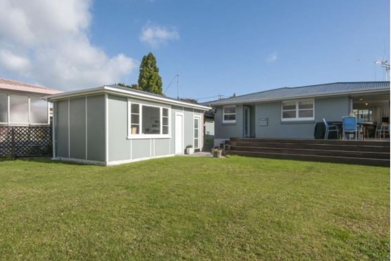 Photo of property in 50 Goods Road, Otumoetai, Tauranga, 3110