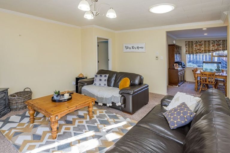 Photo of property in 41 Belvedere Avenue, Waikanae, 5036