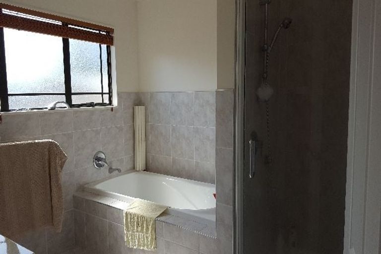 Photo of property in 67 Landing Drive, Albany, Auckland, 0632