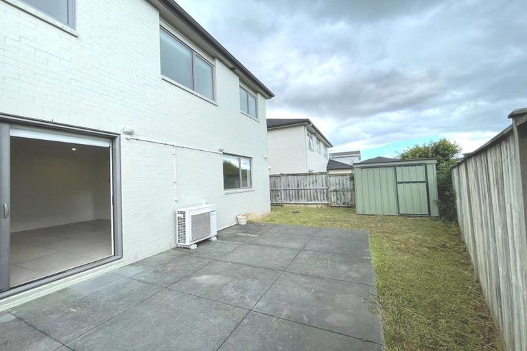 Photo of property in 3 Mccathie Drive, Flat Bush, Auckland, 2019