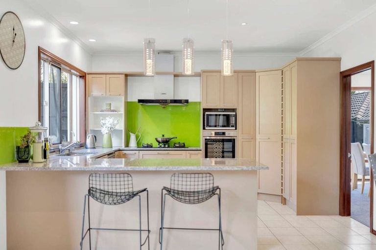 Photo of property in 19 Skye Road, East Tamaki Heights, Auckland, 2016