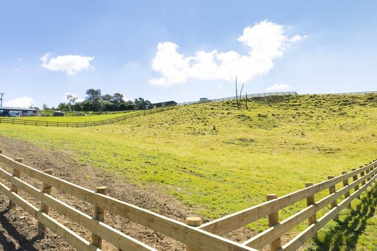 Photo of property in 15d Junction Road, Minden, Tauranga, 3176