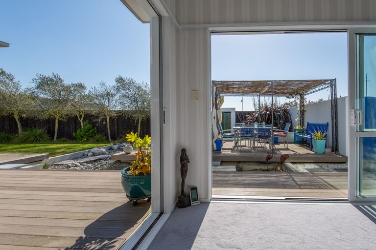 Photo of property in 3 Te Wairewa Street, Pegasus, 7612