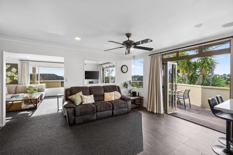 Photo of property in 30 Amberley Crescent, Bethlehem, Tauranga, 3110