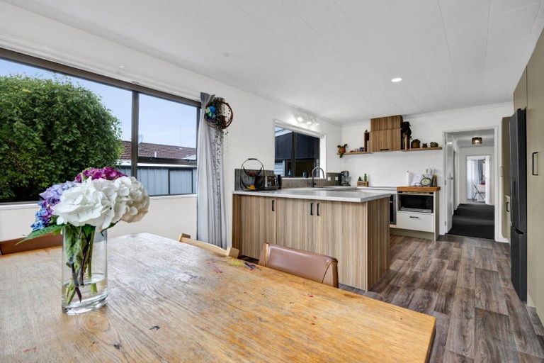 Photo of property in 8 Glamis Avenue, Bell Block, New Plymouth, 4312