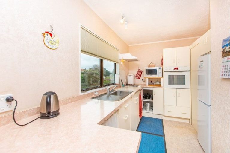 Photo of property in 1 Puriri Street, Raglan, 3225