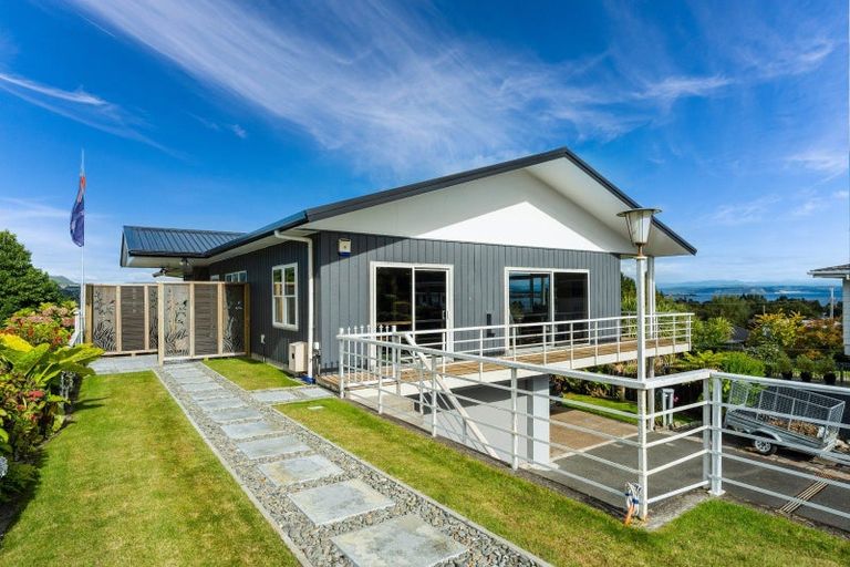 Photo of property in 87 Acacia Bay Road, Nukuhau, Taupo, 3330