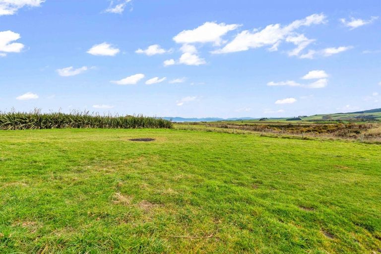 Photo of property in 15 Thomas Road, Orepuki, Riverton, 9881