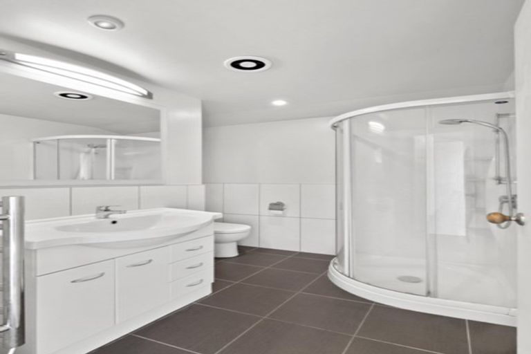 Photo of property in 7/37 Northboro Road, Hauraki, Auckland, 0622