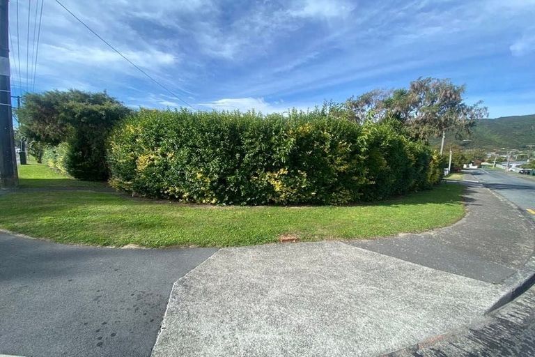 Photo of property in 168 Wellington Road, Wainuiomata, Lower Hutt, 5014
