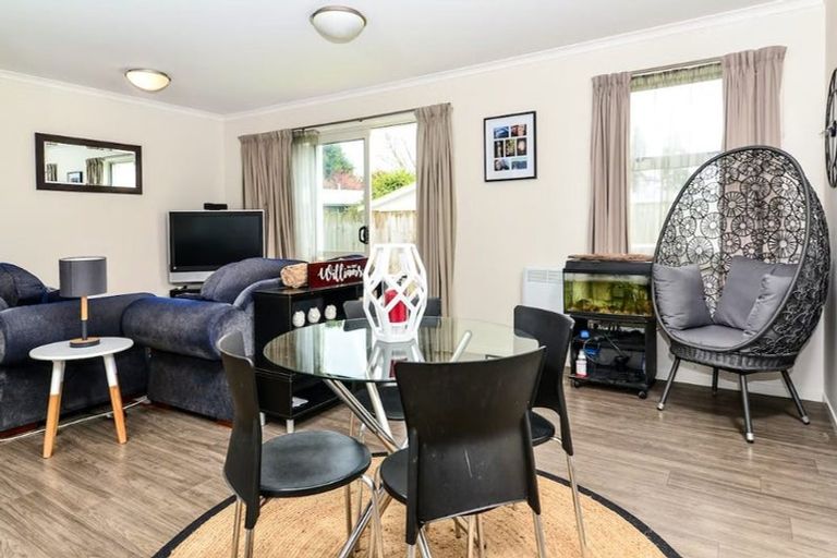 Photo of property in 69 Chiefs Court, Hamilton East, Hamilton, 3216