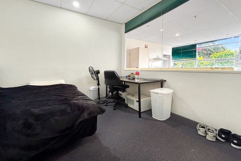 Photo of property in City Lodge, 202/115 Vivian Street, Te Aro, Wellington, 6011