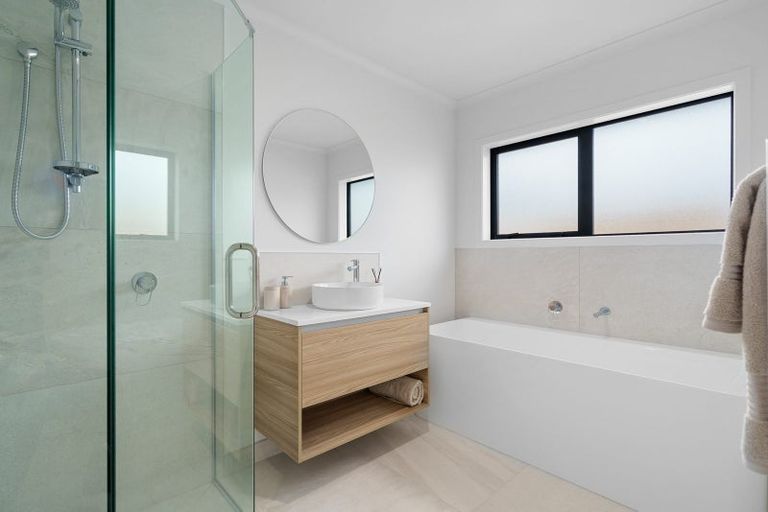 Photo of property in 2 Keri Rua Road, Leamington, 3495