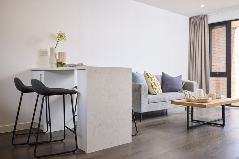 Photo of property in 9 Te Puketoka Lane, Mangere, Auckland, 2022