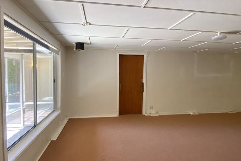 Photo of property in 22 Korotaha Terrace, Rothesay Bay, Auckland, 0630