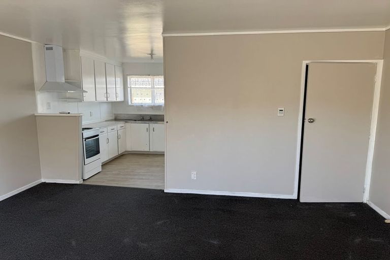 Photo of property in 1/94 Beaumonts Way, Manurewa, Auckland, 2102