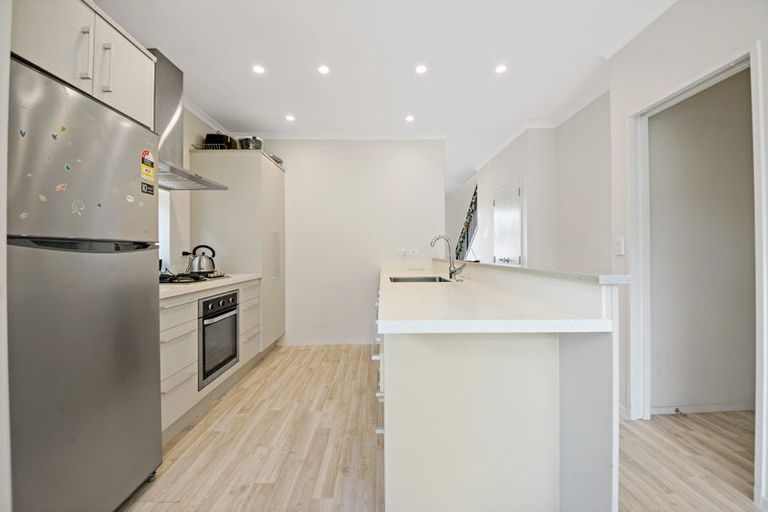 Photo of property in 31 Matairangi Avenue, Totara Heights, Auckland, 2105