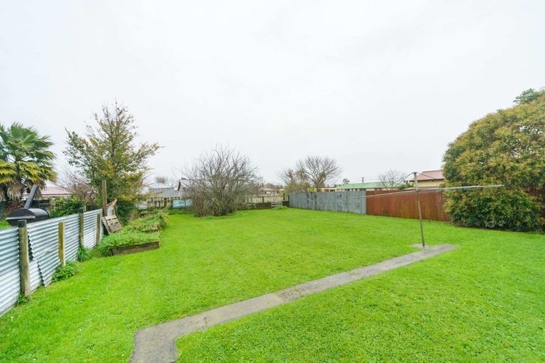 Photo of property in 24 Vogel Street, Shannon, 4821