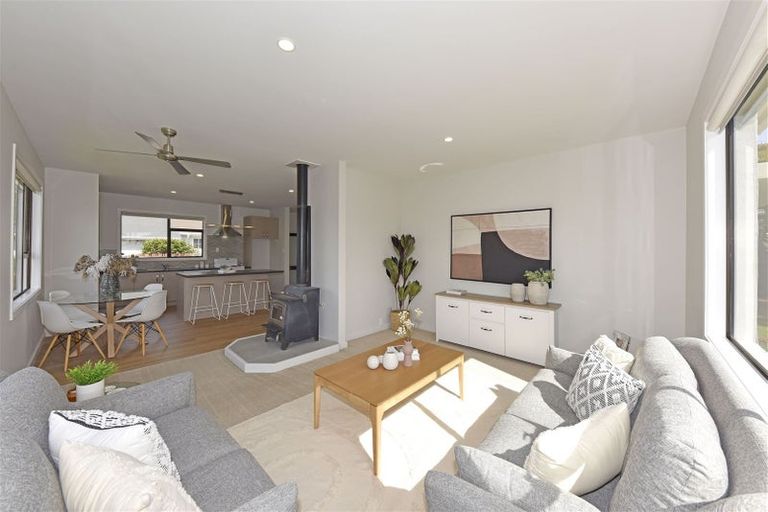 Photo of property in 7 Woodville Street, Leeston, 7632