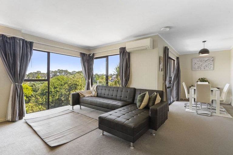 Photo of property in 3/22 Mariposa Crescent, Birkenhead, Auckland, 0626