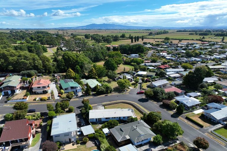 Photo of property in 32 Resthill Crescent, Glenview, Hamilton, 3206