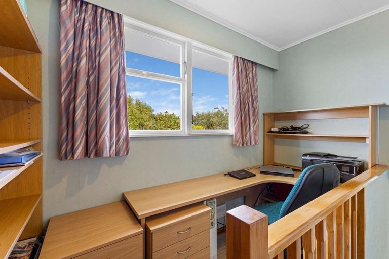 Photo of property in 24 Trelawney Crescent, Westown, New Plymouth, 4310