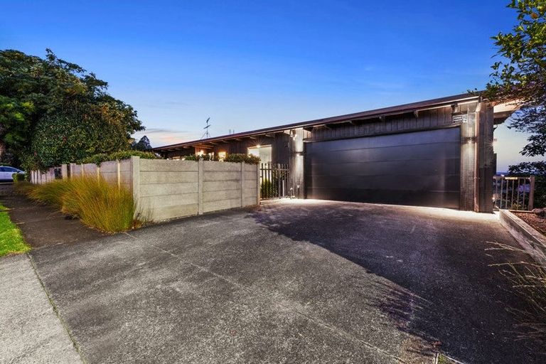 Photo of property in 175 Sandspit Road, Shelly Park, Auckland, 2014