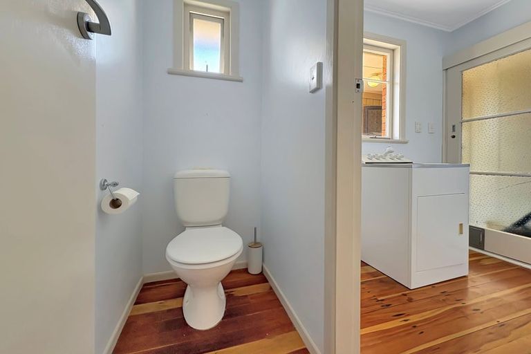 Photo of property in 21 Brocas Avenue, Hillcrest, Hamilton, 3216