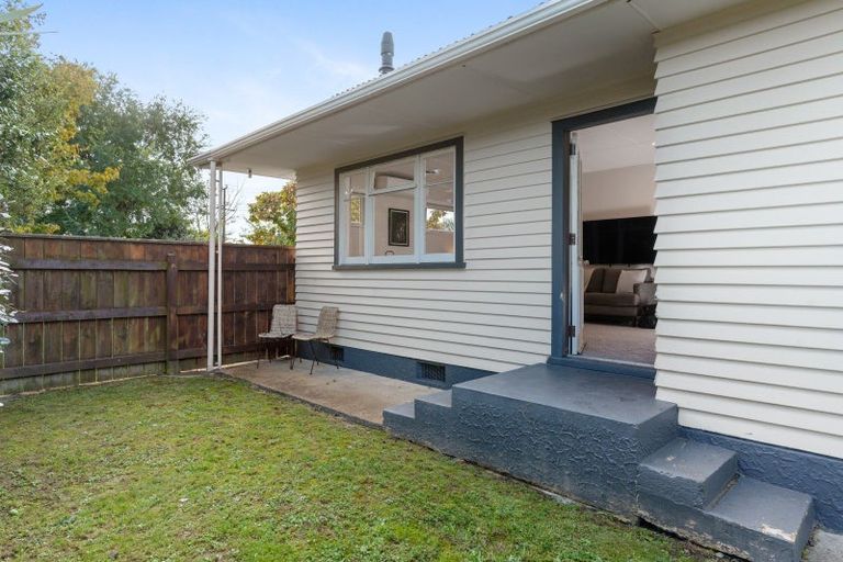 Photo of property in 77 Kent Street, Carterton, 5713