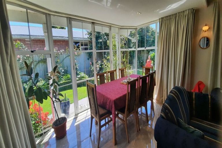 Photo of property in 714 Avonside Drive, Avonside, Christchurch, 8061