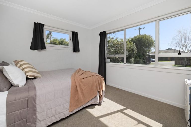 Photo of property in 12a Tui Street, Mount Maunganui, 3116