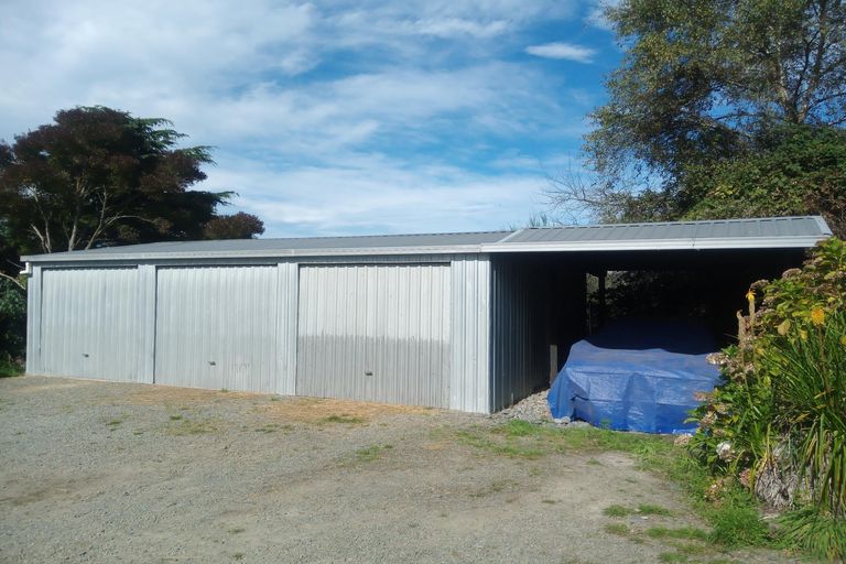 Photo of property in 43 Waituna Back Road, Waimate, 7978