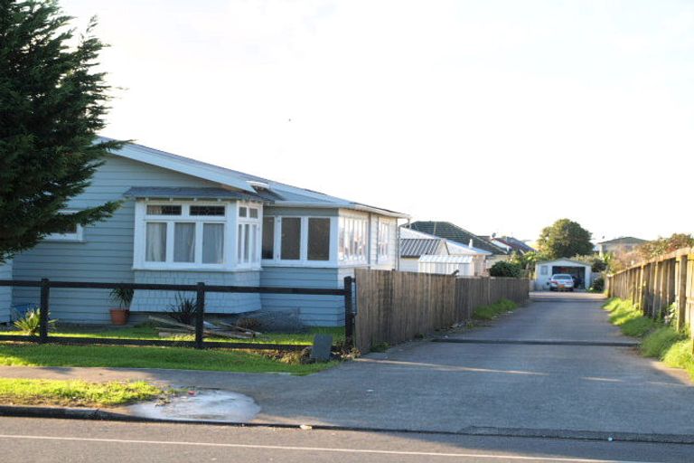 Photo of property in 33 Tennessee Avenue, Mangere East, Auckland, 2024