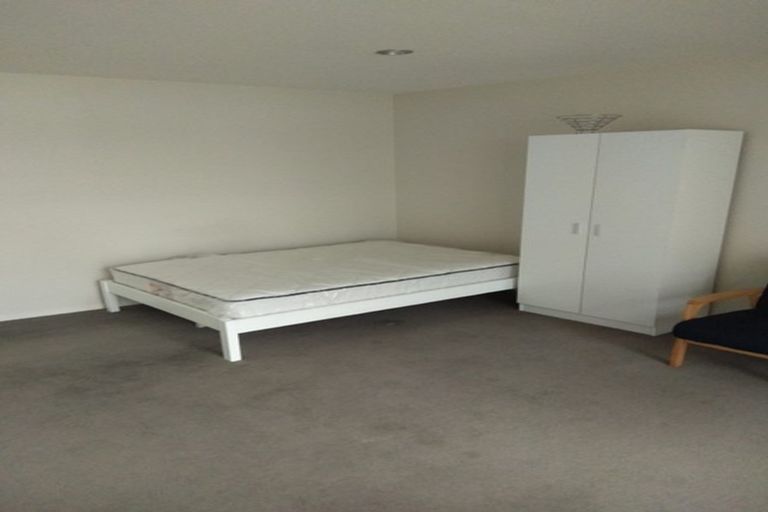 Photo of property in 5 Kauri Drive, Takanini, 2112