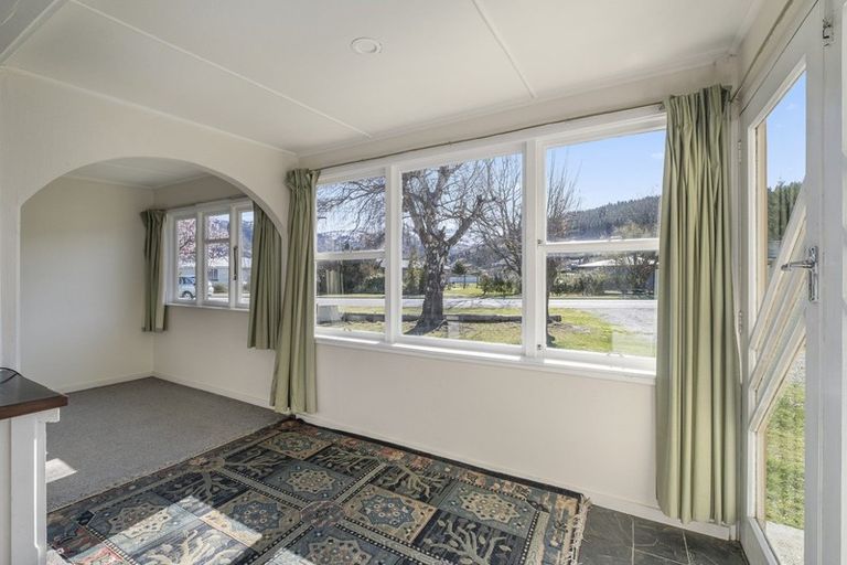 Photo of property in 19 Dunstan Street, Clyde, 9330