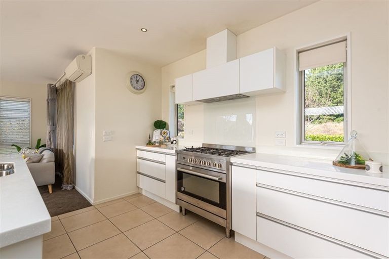 Photo of property in 32 Hakatere Road, Pegasus, 7612